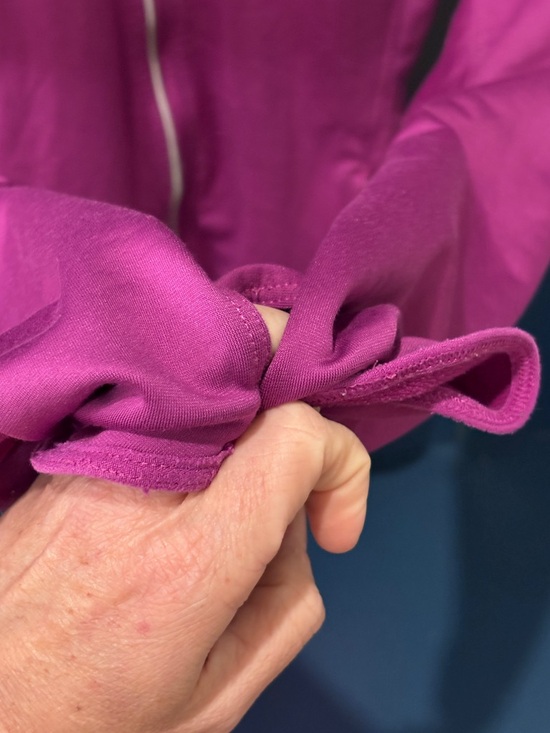 Nike Dri-FIT Magenta Performance Jacket - Picture 6 of 9